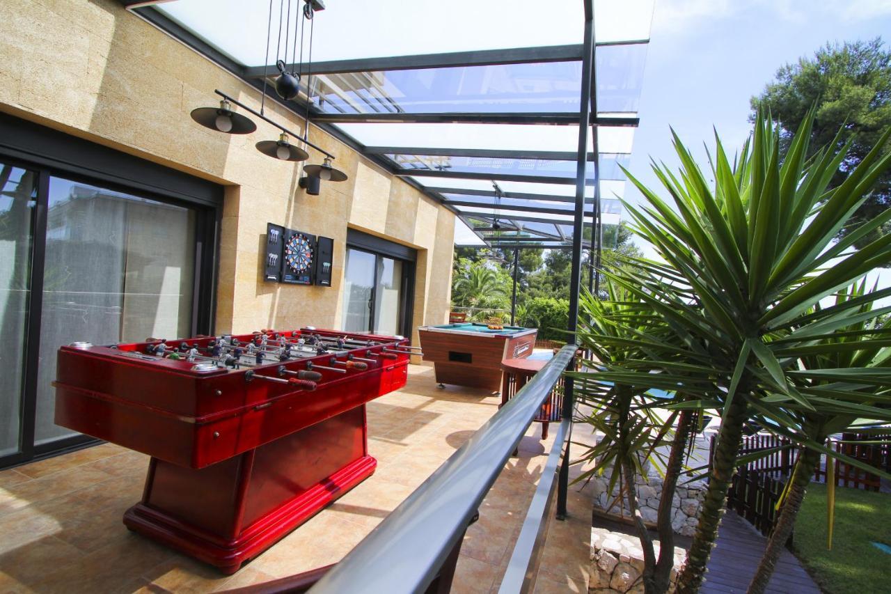 New Play Lake Villa Salou Exterior photo