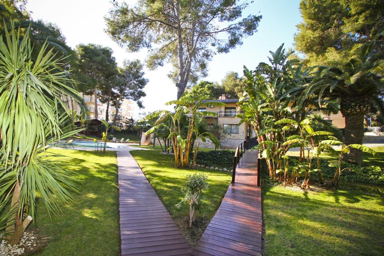 New Play Lake Villa Salou Exterior photo