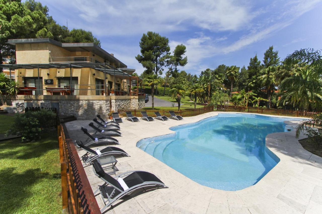 New Play Lake Villa Salou Exterior photo
